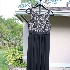 Beautiful black & cream floor length dress.